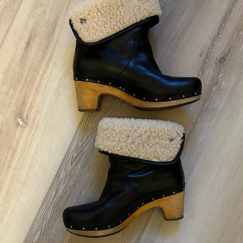 Ugg Leather boots with shearling trim